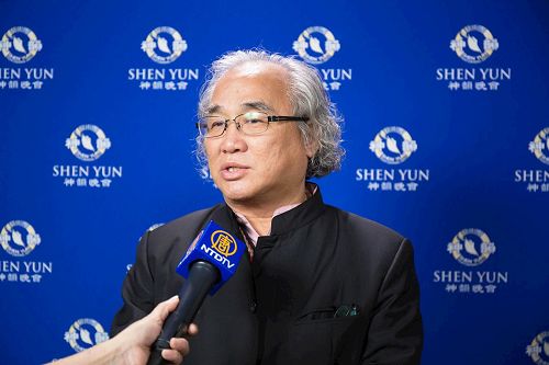 '圖4：屏東縣政府文化處長吳錦發：「神韻充滿了正的能量，是治療民族傷痕最好的一帖良藥。」'