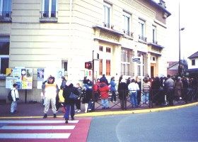 法國安東尼市積極為市民學習法輪功提供方便(圖)