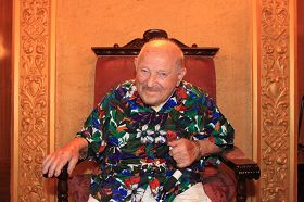 將近百歲高齡的奧托•拉紮爾（Otto