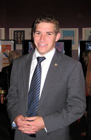 堪培拉議員阿拉斯特﹒科爾（Alistair