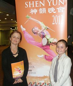 芭蕾舞學校校長海達﹒雅爾（Heida