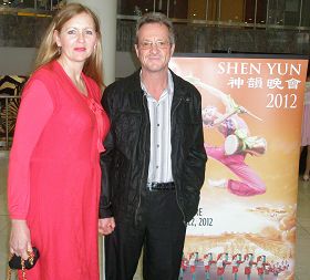 南非舞蹈學校校長Debi