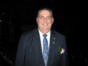 '紐省Ryde市長Etme kdjian'