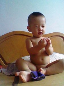 董治宇老師的兒子才一歲