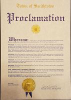 紐約長島史密斯敦鎮鎮長（Town of Smithtown）帕特裏克﹒衛翹頒發的褒獎