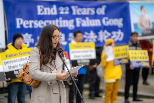 '圖5：ETAC代表維多利亞在集會上發言'